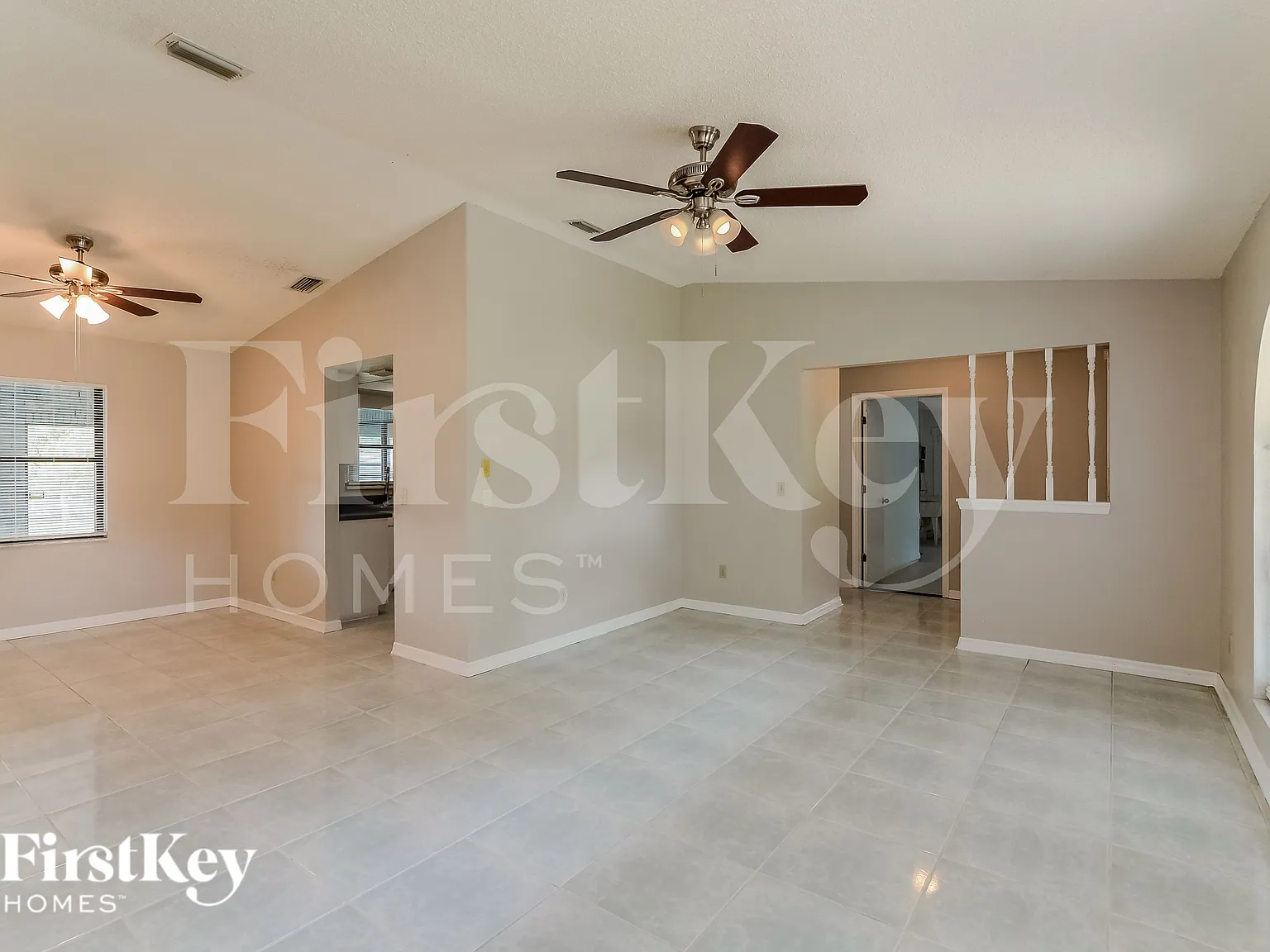 3 bed, 2.0 bath, 2216 sqft, $2,335 — Photo 4