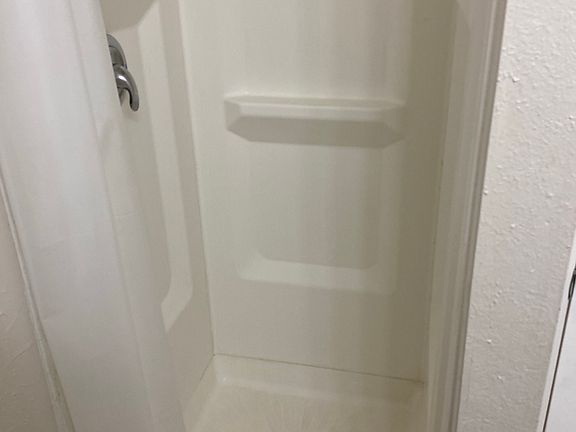 3rd image of 1495 W Mulberry St #6