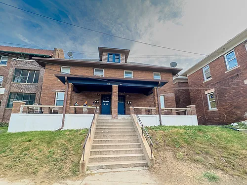 913 Forest Ave #915-1 Photo 1