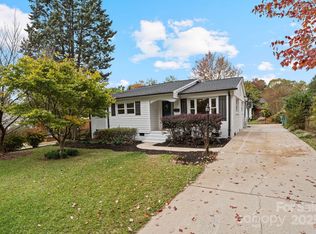 3241 Brixton Ct, Charlotte, NC 28205