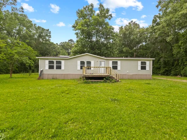 9435 Skeeter Dr, Orange, TX 77632