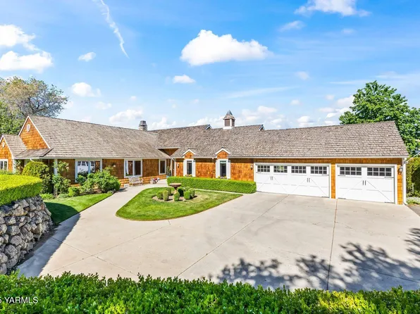 7206 Englewood Ave, Yakima, WA 98908