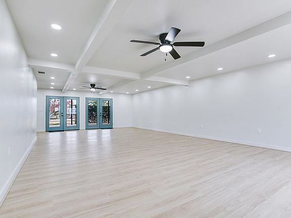 5th image of 6433 Lincoln Park Rd E