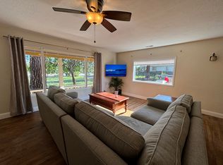 450 SE Reed Market Rd, Bend, OR 97702