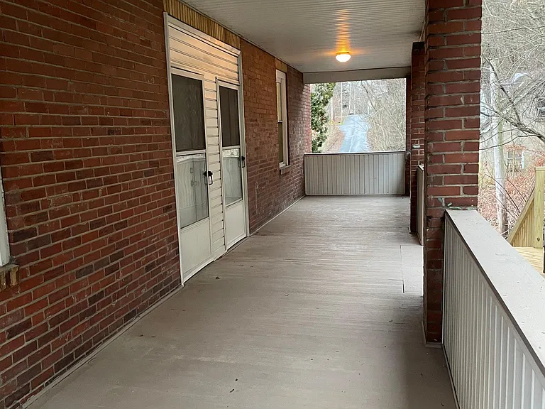 6020 Sawyer St — Photo 30