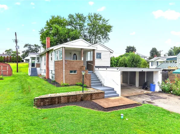 1215 Village Rd, Mount Pleasant, PA 15666