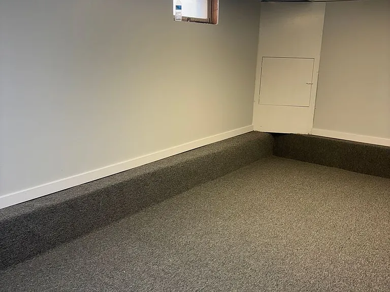 624 N Lewis Ave — Photo 16