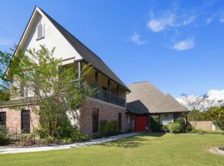 41128 Clearwater Ave, Gonzales, LA 70737