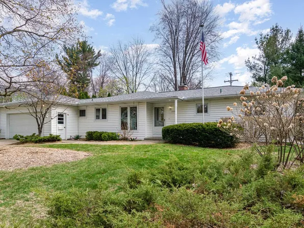 3318 Garland St, Midland, MI 48642