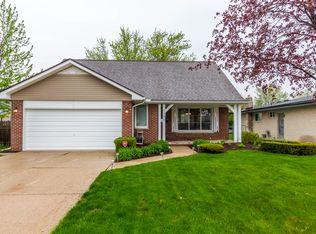 13155 Kozak Dr, Sterling Heights, MI