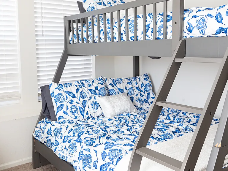 Bunk bed with full size and single