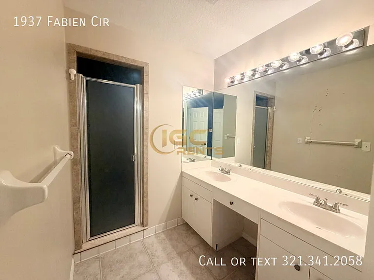 1937 Fabien Cir — Photo 16