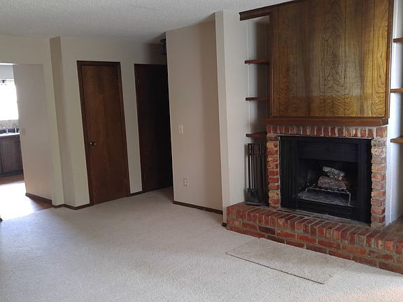 4th image of 3325 Green Wing Ct