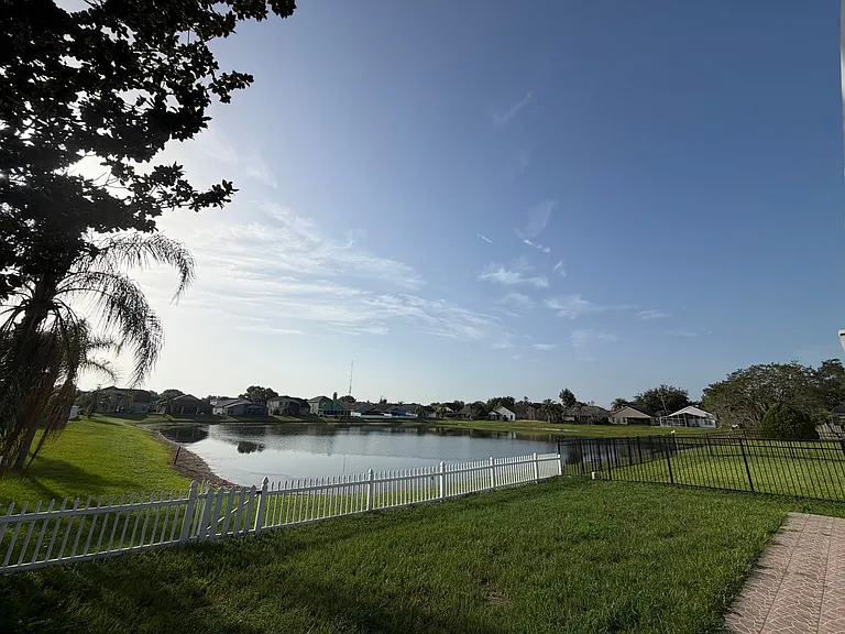 2498 River Ridge Dr — Photo 2