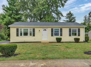 529 Martin Ave, Mount Joy, PA 17552
