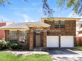 8031 Oceanside Dr, Houston, TX 77095