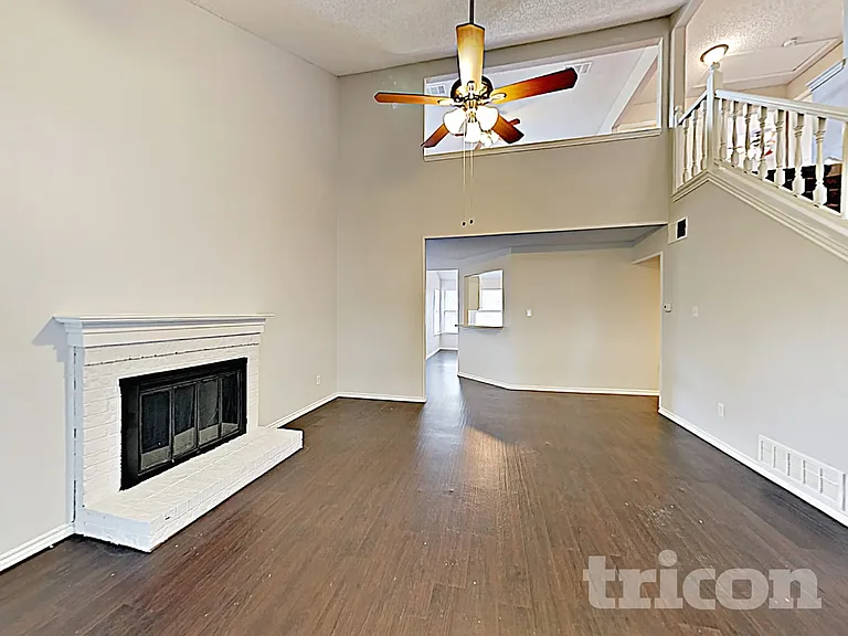 4740 Waxwing Dr — Photo 3