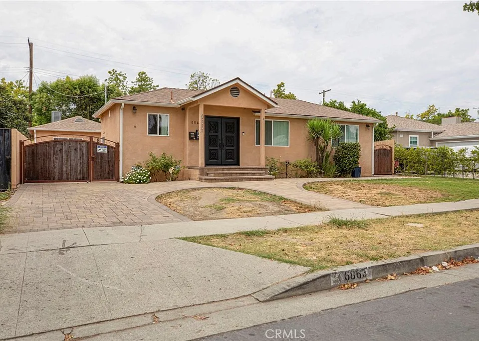 6863 Yarmouth Ave