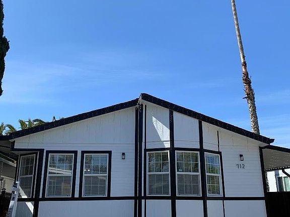 2nd image of 712 Spindrift Dr #712
