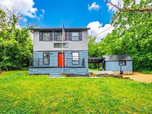 6851 Taylor Rd, Cincinnati, OH 45248