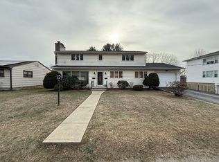 119 Rosengarten Dr #2, Waterbury, CT 06704