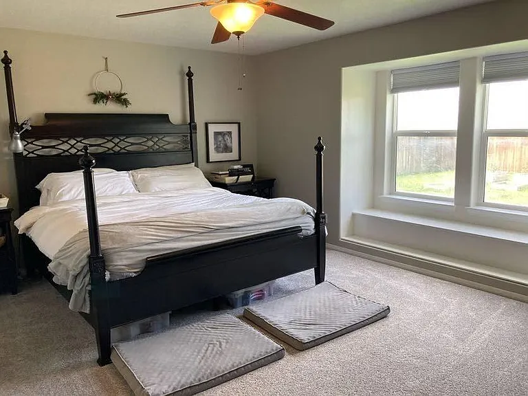 2685 NE Haskett Pl — Photo 9