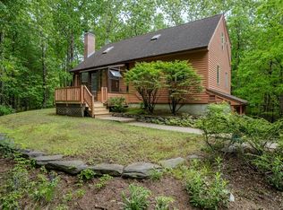 102 Larkspur Dr, Amherst, MA 01002