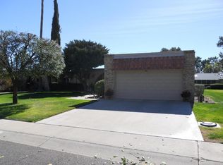 9805 W Shasta Dr, Sun City, AZ 85351