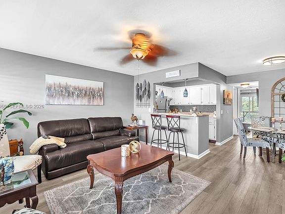 3rd image of 244 Durham Cir #244-F