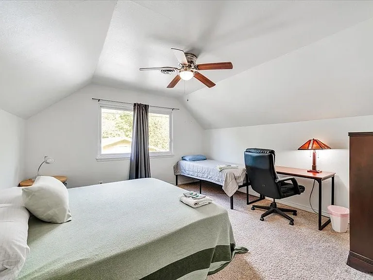 8001 Briarwood Ln — Photo 18