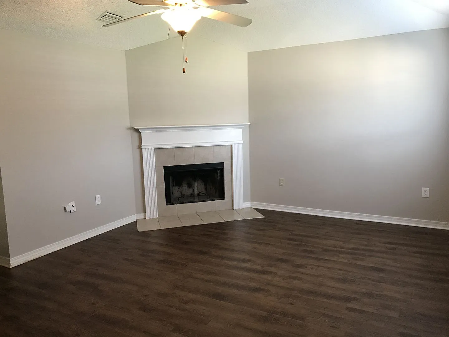 3 Bedroom Home in a Great Daphne Neighborhood — Photo 2