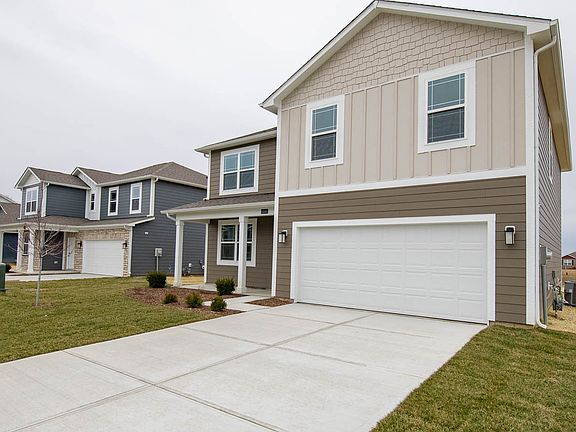 3rd image of 9349 Aspen Glen Dr