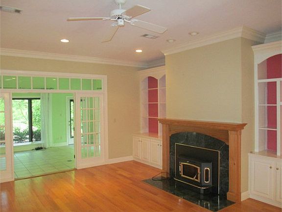 4th image of 1124 Albena Hill Dr