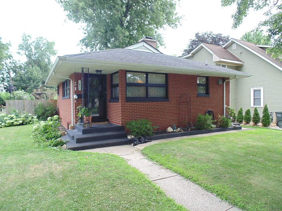 1st image of 455 Ridgeland Ave