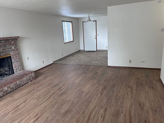 4th image of 970 178th Pl
