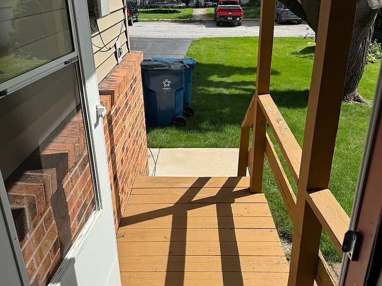 309-311 W Morgan Ave — Photo 19