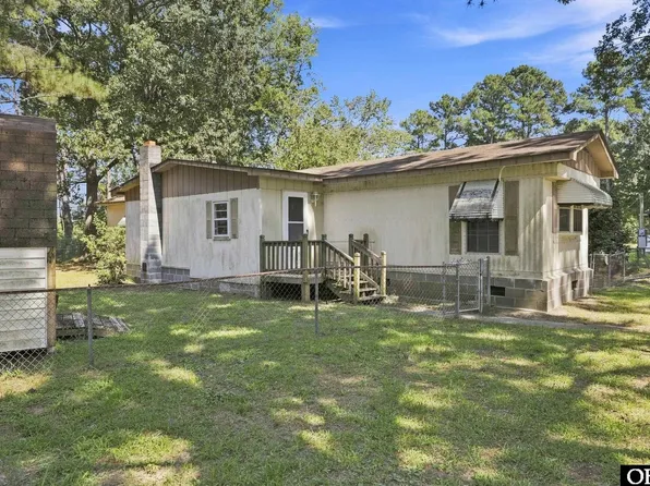 102 Wedgewood Dr, Moyock, NC 27958