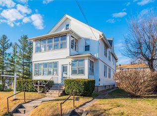 34 East St, New Britain, CT 06051