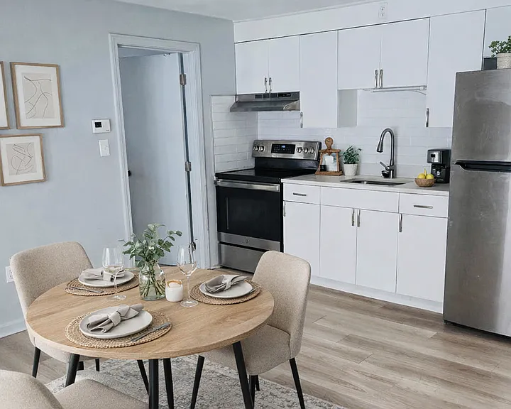 153 W Boylston St — Photo 3