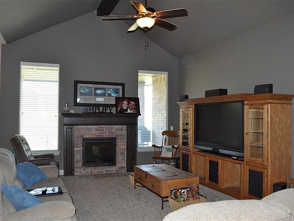 3rd image of 3309 San Juan Trl