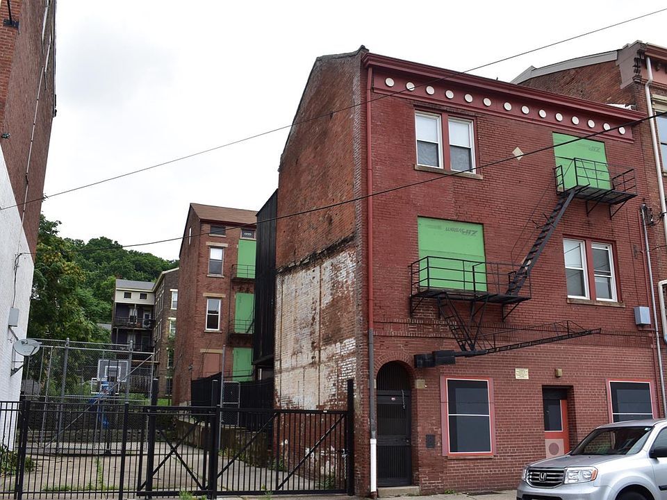1st image of 68 E McMicken Ave