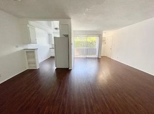 915 N Spaulding Ave #4, Los Angeles, CA 90046