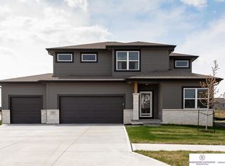 9818 S 184th Ave, Omaha, NE 68136