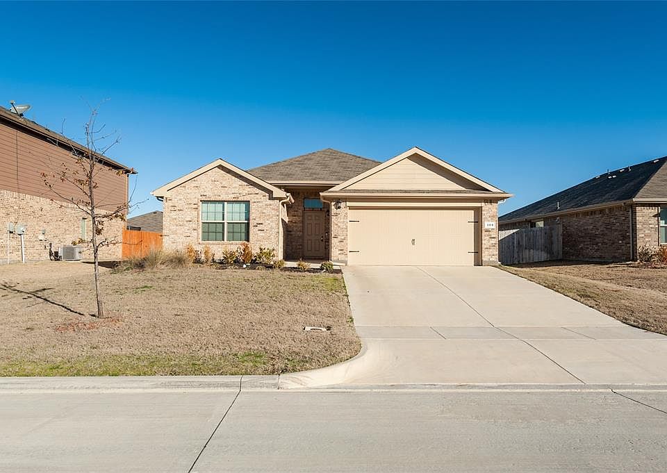1st image of 309 Triple Crown Ln