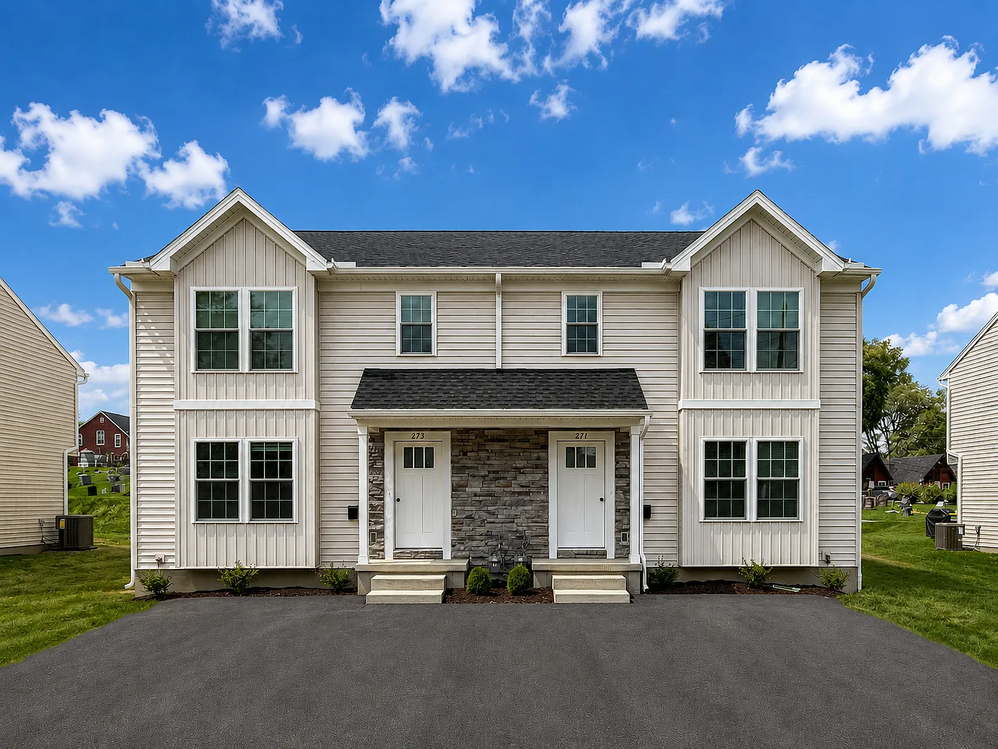 3 bed, 2.5 bath, 1380 sqft, $1,950 — Photo 1