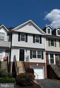 216 Finchingfield Ct, Sterling, VA, 20165
