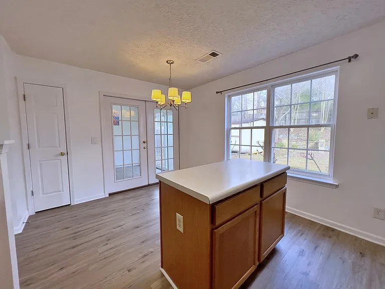 Kitchen island