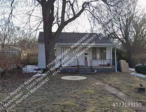 740 N West Ave Photo 1