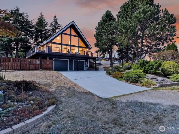 627 Wilson Street, Port Townsend, WA 98368