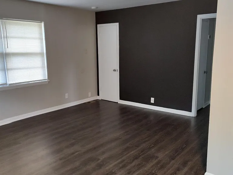 2408 Whitesburg Dr SW #A — Photo 6